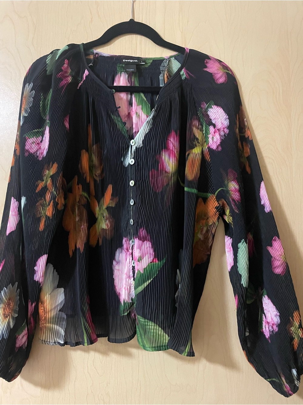 Desigual Black Floral Button-Front Pleated Blouse